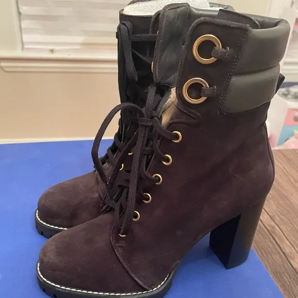 Stuart Weitzman - Kingsley - Picture 3 of 3